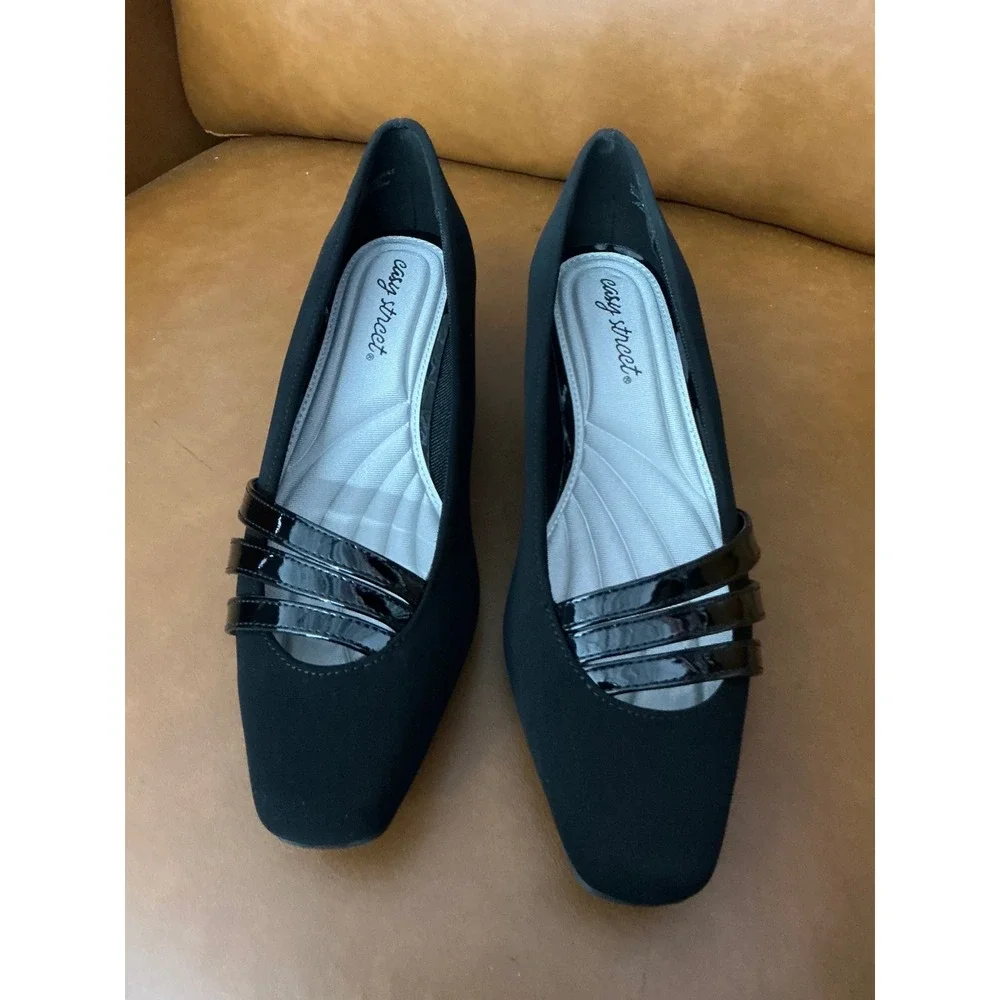 Easy Street Entice Pumps Womens 7.5 Black Low Block Heel Square Toe